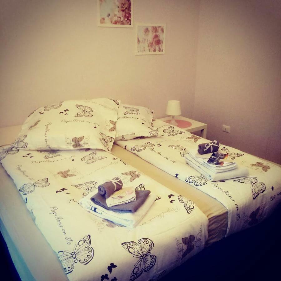 Zudecche 1 Bed & Breakfast Trieste Exterior photo